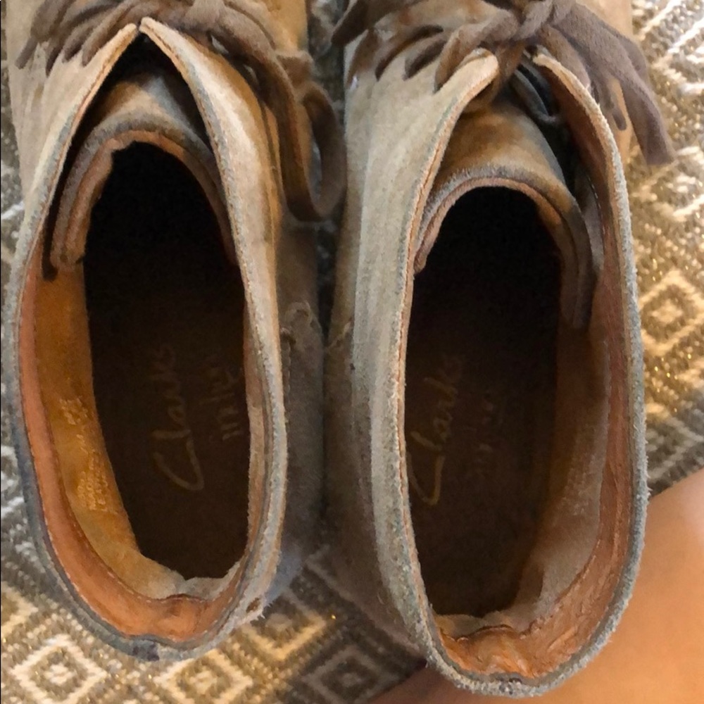 Clarks lace up boots - Picture 4 of 8